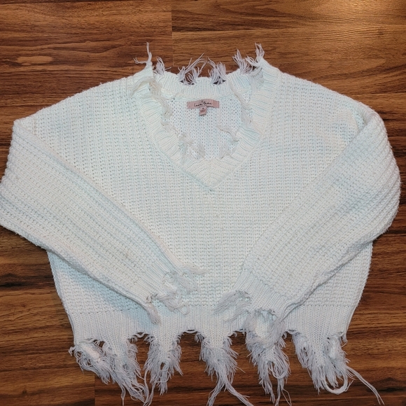 "Love Tree" Sweater Shirt - Picture 1 of 6